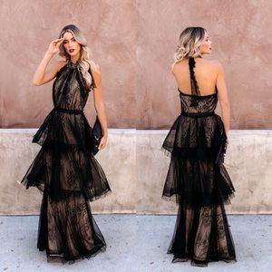 Black Tiered Lace Maxi Dress 🖤